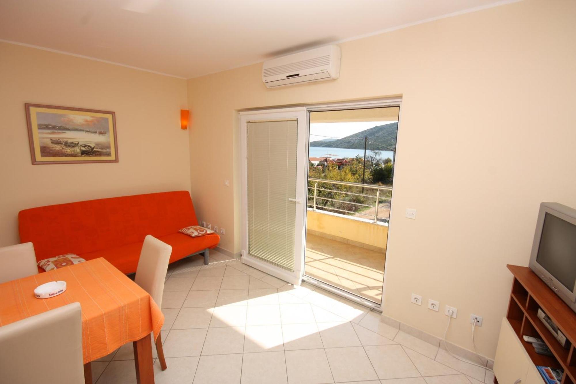 Apartments By The Sea Vinisce, Trogir - 5229 Szoba fotó