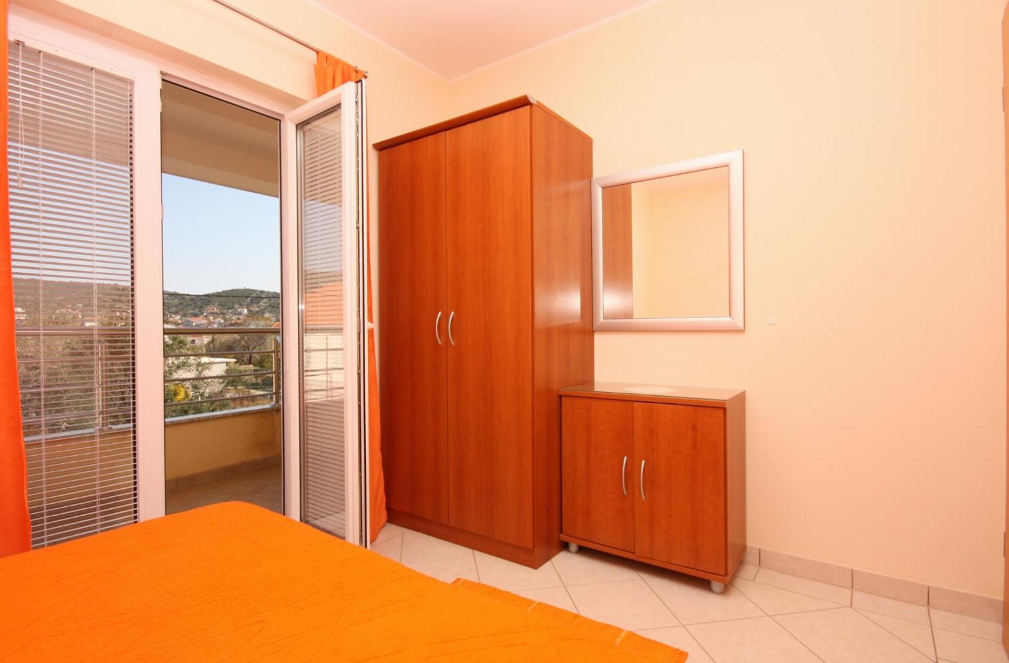 Apartments By The Sea Vinisce, Trogir - 5229 Szoba fotó